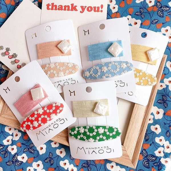 korea style girl hair clips ethnic style embroidery oval square bb hair pins for women children fashion accessories1, Slivery;white
korea style girl hair clips ethnic style embroidery oval square bb hair pins for women children fashion accessories1, Slivery;white