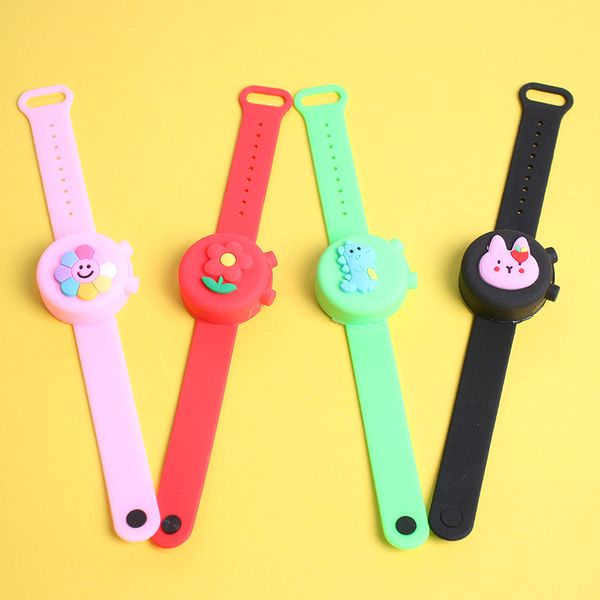 wristband рук диспенсер мультфильм силиконовые дезинфицирующее диспенсер браслет носимого лечить браслет с 10 мл пустые бутылки 400pcs t1i25
wristband рук диспенсер мультфильм силиконовые дезинфицирующее диспенсер браслет носимого лечить браслет с 10 мл пустые бутылки 400pcs t1i25