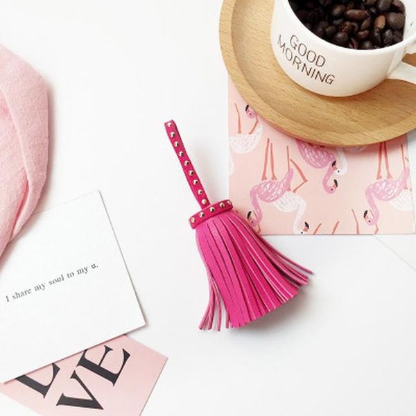 12pcs lot personalized suede tassel pendants leather tassels for keychain bag cellphone pendant home decoration diy accessories h bbydtk
12pcs lot personalized suede tassel pendants leather tassels for keychain bag cellphone pendant home decoration diy accessories h bbydtk