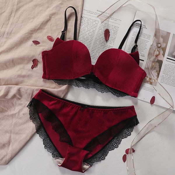 golden velvet gather half cup bra set small bosom gather bra without underwire anti-sag adjustable1, Red;black
golden velvet gather half cup bra set small bosom gather bra without underwire anti-sag adjustable1, Red;black
