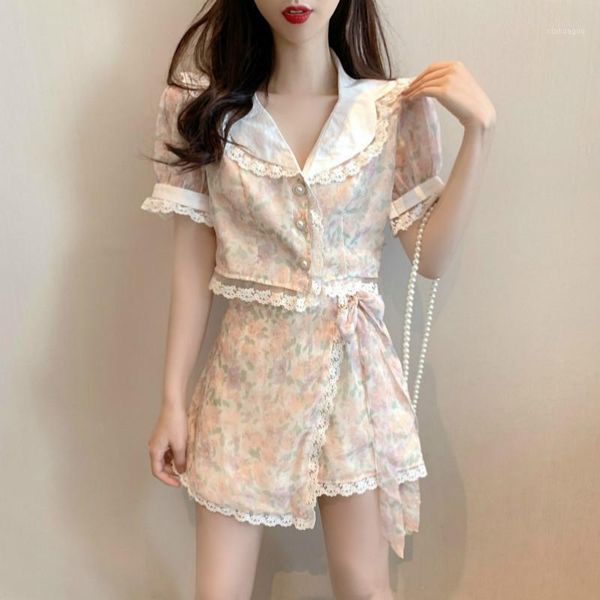 2020 summer 2 piece set women lace trim patchwork short sleeve chiffon and flower print mini skirt suits women's outfits1, White
2020 summer 2 piece set women lace trim patchwork short sleeve chiffon and flower print mini skirt suits women's outfits1, White