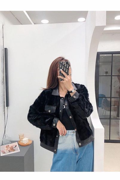 2020 new fashion look thin korean version of long-sleeved imported mink mink coat fur coat women's short, Black
2020 new fashion look thin korean version of long-sleeved imported mink mink coat fur coat women's short, Black