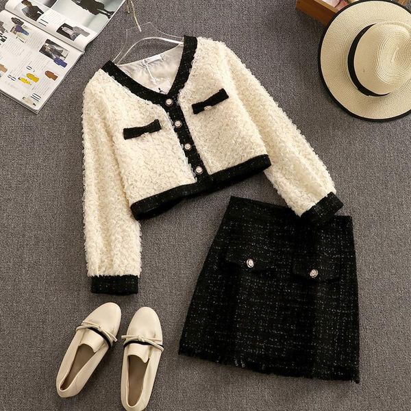 women's tracksuits 2021 spring autumn vintage woolen women 2 piece set short jacket coat + mini bodycon skirt suits elegant sweet two, Gray
women's tracksuits 2021 spring autumn vintage woolen women 2 piece set short jacket coat + mini bodycon skirt suits elegant sweet two, Gray