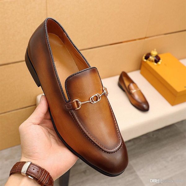 fashion slip on men dress shoes men oxfords fashion business luxury dress men shoes 19ss new designer classic leather men's suits shoes, Black
fashion slip on men dress shoes men oxfords fashion business luxury dress men shoes 19ss new designer classic leather men's suits shoes, Black