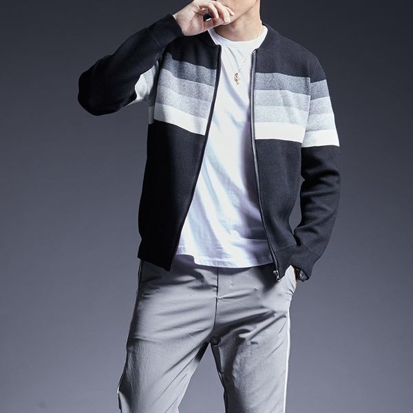 2021 new fashion brand sweater for men kardigan striped slim fit jumpers knitwear o-neck autumn korean style casual mens clothes, White;black
2021 new fashion brand sweater for men kardigan striped slim fit jumpers knitwear o-neck autumn korean style casual mens clothes, White;black