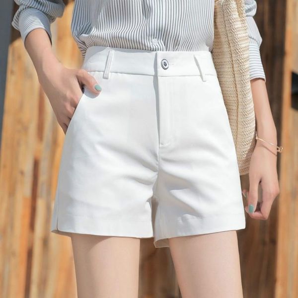 2021 women autumn winter elegant button shorts female loose high waist wide leg shorts ladies casual solid plus size e345, White;black
2021 women autumn winter elegant button shorts female loose high waist wide leg shorts ladies casual solid plus size e345, White;black