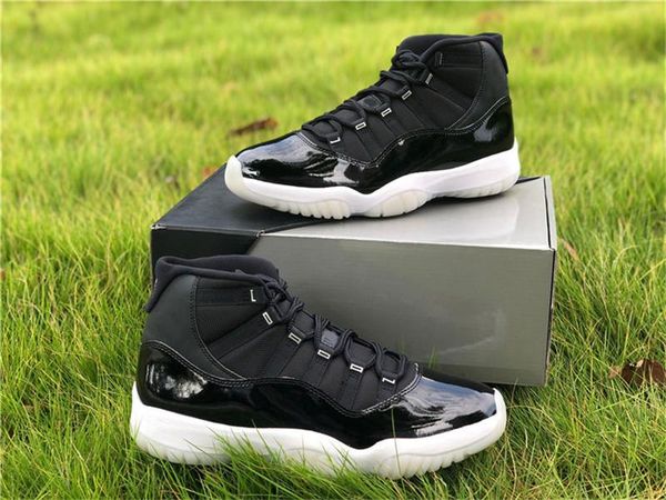 est air authentic 11 25th anniversary basketball shoes black white metallic silver 11s real carbon fiber retro men sneakers with box
est air authentic 11 25th anniversary basketball shoes black white metallic silver 11s real carbon fiber retro men sneakers with box