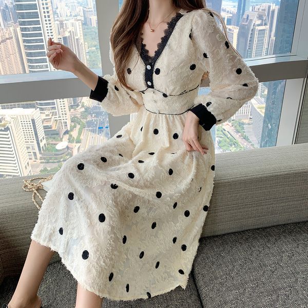 2021 new elegant women midi party female autumn v-neck long sleeve dot casual korean dress office lady ja33, Black;gray
2021 new elegant women midi party female autumn v-neck long sleeve dot casual korean dress office lady ja33, Black;gray