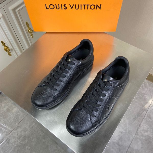 2020 fashion luxury designer men shoes sneakers chaussures homme mens scarpe firmate running shoes casual shoes with box size 38-45 -b13, Black
2020 fashion luxury designer men shoes sneakers chaussures homme mens scarpe firmate running shoes casual shoes with box size 38-45 -b13, Black