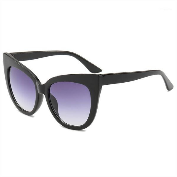 new fashion cute ladies cat eye sunglasses vintage brand plastic material lenses 9037 uv400 protection eyewear1, White;black
new fashion cute ladies cat eye sunglasses vintage brand plastic material lenses 9037 uv400 protection eyewear1, White;black