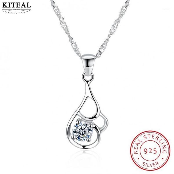 kiteal 2020 lovely gentlewoman pendant zircon pendant necklace simple zircon collier plastron sport1, Silver
kiteal 2020 lovely gentlewoman pendant zircon pendant necklace simple zircon collier plastron sport1, Silver