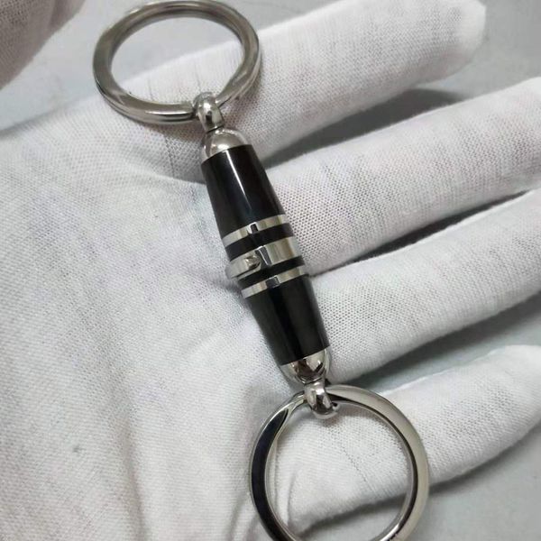 Fashion stainless steel cool keychain hot sale cool two circle keyring with box for men never change color or fade, Silver
Fashion stainless steel cool keychain hot sale cool two circle keyring with box for men never change color or fade, Silver