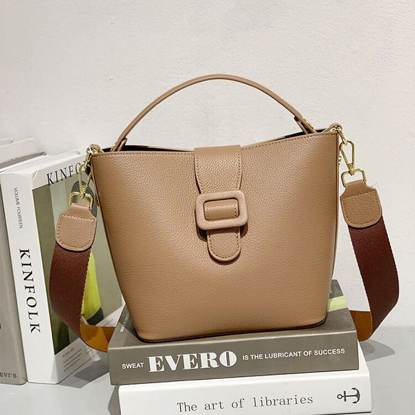 hbp classic women litchi grain crossbody bags single shoulder soft bucket bag fashionable joker handbags purse 20p81256
hbp classic women litchi grain crossbody bags single shoulder soft bucket bag fashionable joker handbags purse 20p81256