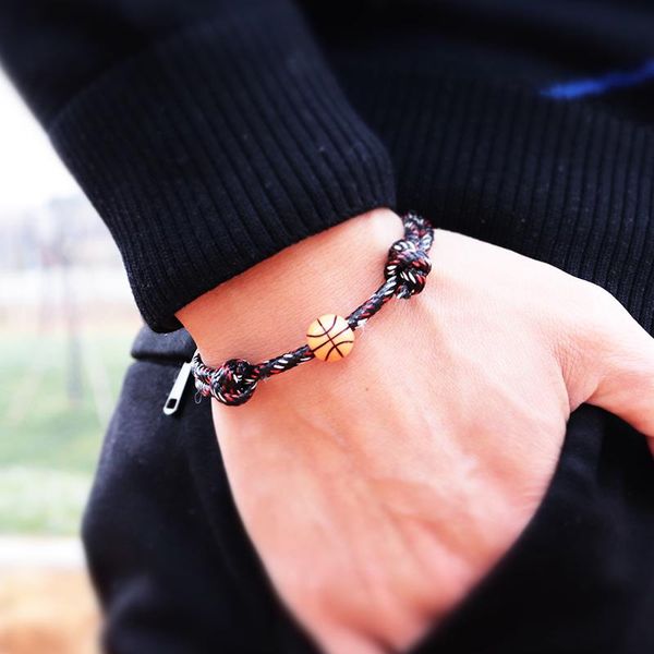 2020 fashion wax rope bracelet men cretaive basketball design 5 colors charm braclet for hombre adjustable thread braslet gift, Golden;silver
2020 fashion wax rope bracelet men cretaive basketball design 5 colors charm braclet for hombre adjustable thread braslet gift, Golden;silver