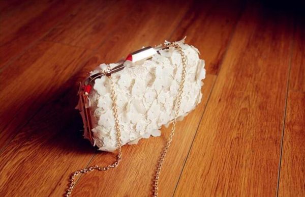 2022 fashion new women evening clutch bags pu chain shoulder handbags leaf metal beaded evening purse messenger bags 03
2022 fashion new women evening clutch bags pu chain shoulder handbags leaf metal beaded evening purse messenger bags 03