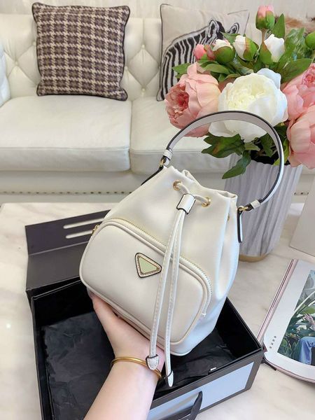 women's designer's crossbody bags shoulder bucket bags fashion handbags preppy style large capacity medium pd20100405
women's designer's crossbody bags shoulder bucket bags fashion handbags preppy style large capacity medium pd20100405