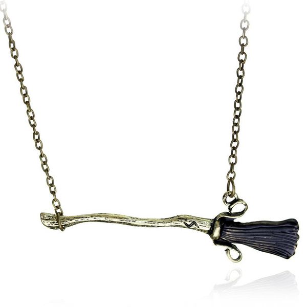 hp thunderbolt flying broom metal necklaces antique bronze plated witch wizard magic broom necklace man woman jewelry gift, Silver
hp thunderbolt flying broom metal necklaces antique bronze plated witch wizard magic broom necklace man woman jewelry gift, Silver