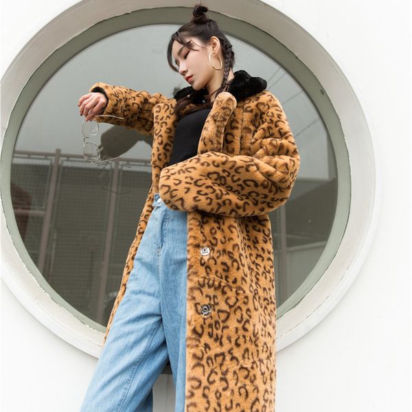 2021 new winter faux fur loose style leopard turn down collar women warm coat feminino ofta, Black
2021 new winter faux fur loose style leopard turn down collar women warm coat feminino ofta, Black