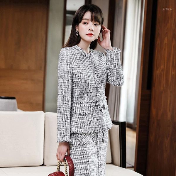 ladies 2 piece skirt suit blazer and skirt set 2020 autumn winter business office tweed suit women1, White
ladies 2 piece skirt suit blazer and skirt set 2020 autumn winter business office tweed suit women1, White