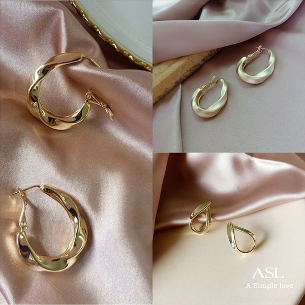 gbl geometric round dots earring charm studs disco two tone hoop earring rose gold color blue opal micro pave blue stone hoop fashion, Golden
gbl geometric round dots earring charm studs disco two tone hoop earring rose gold color blue opal micro pave blue stone hoop fashion, Golden