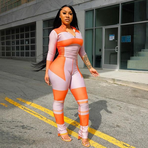 autumn and winter clashing colors casual stitching fitness sports suit outfits workout clothing two-piece matching set, White;black
autumn and winter clashing colors casual stitching fitness sports suit outfits workout clothing two-piece matching set, White;black