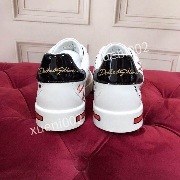 Fashion Men Designer Women boots Leather Lace Up Platform Oversized Sole Sneakers White Luxury suede Casual Shoes hc210805, 09
Fashion Men Designer Women boots Leather Lace Up Platform Oversized Sole Sneakers White Luxury suede Casual Shoes hc210805, 09