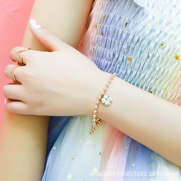 fashionable four leaf flower with steel ball bracelet inlaid mud drill atmosphere bracelet titanium steel material is not allergic e074 7vab, Golden;silver
fashionable four leaf flower with steel ball bracelet inlaid mud drill atmosphere bracelet titanium steel material is not allergic e074 7vab, Golden;silver