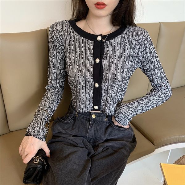 2020 round neck loose knit cardigan wear new style with short fragrance 2020 autumn round neck loose knit cardigan autumn wear new jacket ja, White;black
2020 round neck loose knit cardigan wear new style with short fragrance 2020 autumn round neck loose knit cardigan autumn wear new jacket ja, White;black