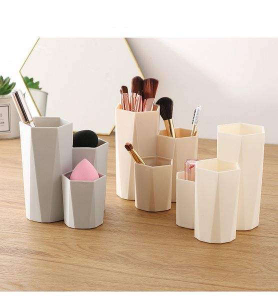 3 lattices make-up brush storage box makeup cosmetic pen holder rack nail polish organizer make up tools q1218
3 lattices make-up brush storage box makeup cosmetic pen holder rack nail polish organizer make up tools q1218