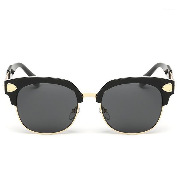 sunglasses women new fashion brand oval design mirror acrylic sun glasses for women six colors1, White;black
sunglasses women new fashion brand oval design mirror acrylic sun glasses for women six colors1, White;black