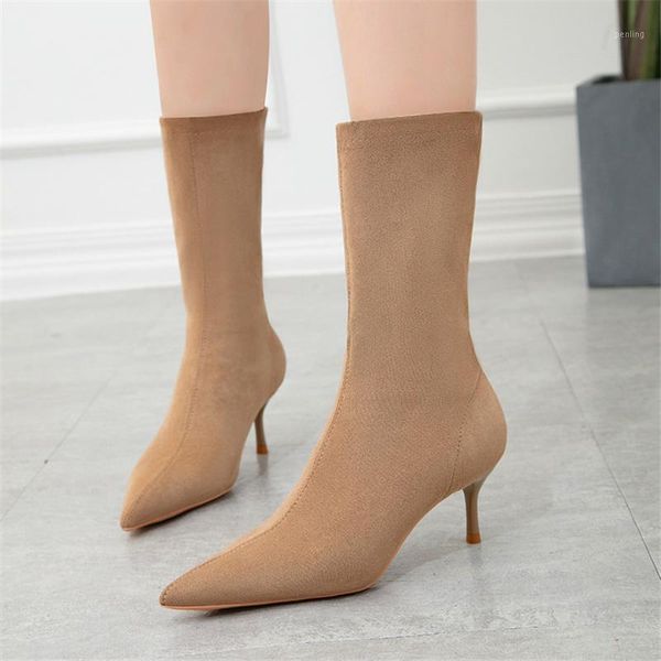 2020 european thin women's boots fashion rivet pointed toe leather short boots woman high heels elastic knitting sock1, Black
2020 european thin women's boots fashion rivet pointed toe leather short boots woman high heels elastic knitting sock1, Black