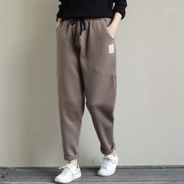 women's pants & capris 2021 winter fleece warm women elastic waist loose all-match trousers ladies thicker pocket casual pants1, Black;white
women's pants & capris 2021 winter fleece warm women elastic waist loose all-match trousers ladies thicker pocket casual pants1, Black;white