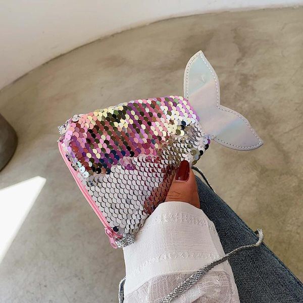 2020 fashion new ladies mermaid sequin crossbody women's designer luxury colorful shoulder messenger bag portable small purse
2020 fashion new ladies mermaid sequin crossbody women's designer luxury colorful shoulder messenger bag portable small purse