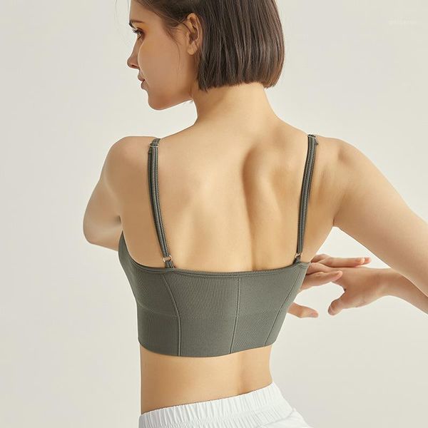 gym clothing liscn comfortable seamless sports bra women fitness yoga for cup a-d running push up, White;black
gym clothing liscn comfortable seamless sports bra women fitness yoga for cup a-d running push up, White;black