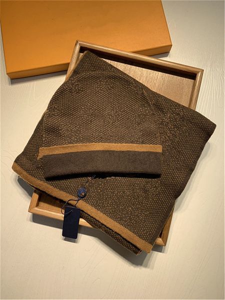 2020 new winter hat classic warm hat scarves sets 2-piece set solid pompon cap men's female set knitted hat beanie gift box packaging, Blue;gray
2020 new winter hat classic warm hat scarves sets 2-piece set solid pompon cap men's female set knitted hat beanie gift box packaging, Blue;gray