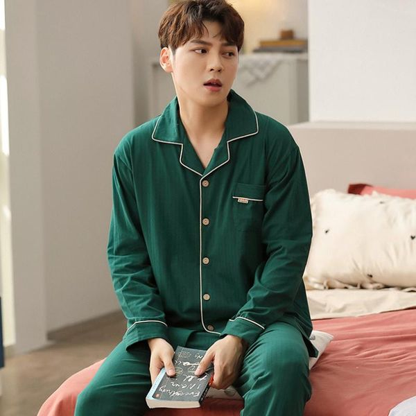 men's sleepwear autumn fashion cotton turn-down collar men long sleeve leisure solid cartoon print warm masculino pajamas set, Black;brown
men's sleepwear autumn fashion cotton turn-down collar men long sleeve leisure solid cartoon print warm masculino pajamas set, Black;brown