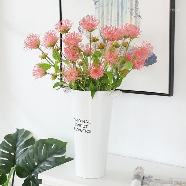 decorative flowers & wreaths artificial 5-head needle pad flower crab claw chrysanthemum wedding studio decoration arrangement material fact
decorative flowers & wreaths artificial 5-head needle pad flower crab claw chrysanthemum wedding studio decoration arrangement material fact