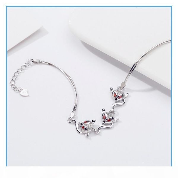 925 sterling silver bracelet designer bracelet luxury designer jewelry women bracelets cute three foxesplatinum plating on the surface will, Black
925 sterling silver bracelet designer bracelet luxury designer jewelry women bracelets cute three foxesplatinum plating on the surface will, Black