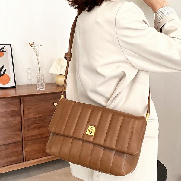 cross body women pu leather handbags shoulder bags fashion designer crossbody for casual female tote messenger bag
cross body women pu leather handbags shoulder bags fashion designer crossbody for casual female tote messenger bag