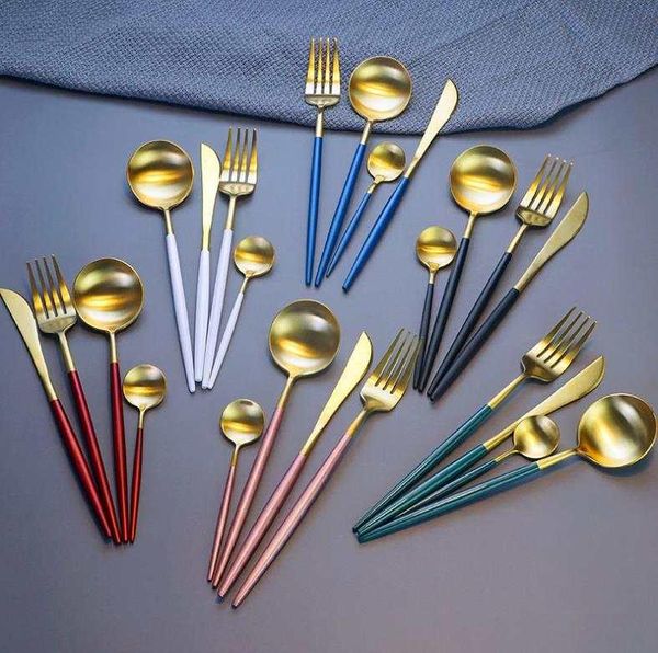 wholesale luxury flatware set white golden stainless steel tableware set spoon fork spoon knife 24 pcs cutlery dinnerware
wholesale luxury flatware set white golden stainless steel tableware set spoon fork spoon knife 24 pcs cutlery dinnerware