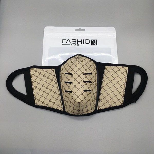 20style with box unsiex face mask pu leather dustproof breathe cloth mask print men women durable mouth masks outdoor sports protective mask
20style with box unsiex face mask pu leather dustproof breathe cloth mask print men women durable mouth masks outdoor sports protective mask