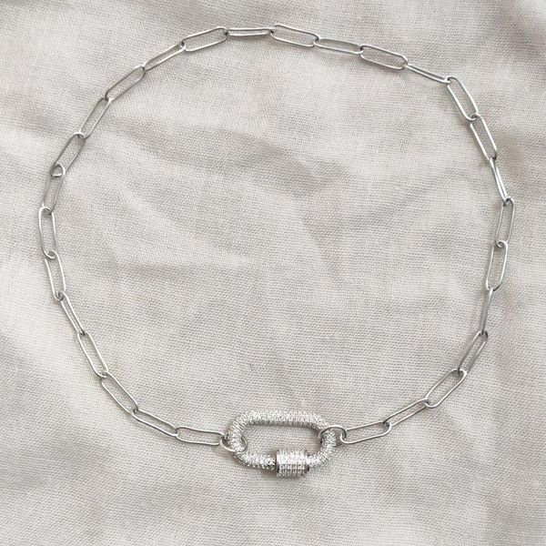 chokers 2021 fashion design punk necklace exquisite spiral buckle pendant choker men unique neck decoration jewelry gift for women, Golden;silver
chokers 2021 fashion design punk necklace exquisite spiral buckle pendant choker men unique neck decoration jewelry gift for women, Golden;silver