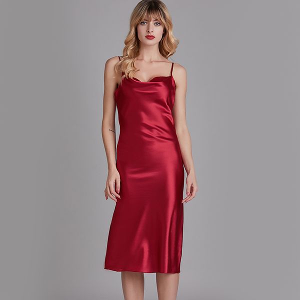 2021 new women's summer midi nightdress elegant slim solid silk sleepwear female spaghetti strap backless sleeveless nightwear 6cj9, Black;red
2021 new women's summer midi nightdress elegant slim solid silk sleepwear female spaghetti strap backless sleeveless nightwear 6cj9, Black;red