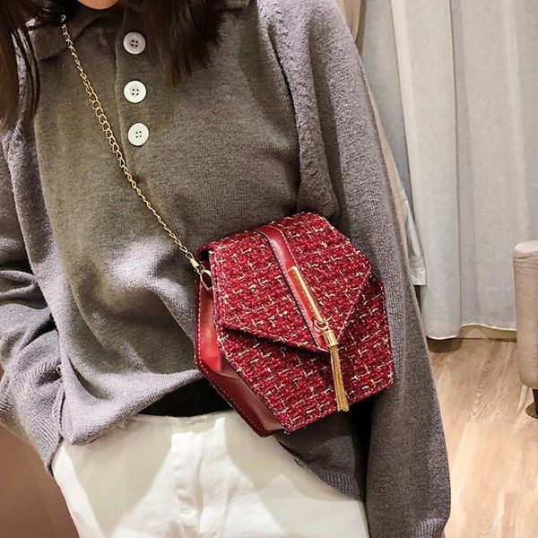 women messenger bag shoulder bag chain wool tassel small square fashion lattice chain messenger bags
women messenger bag shoulder bag chain wool tassel small square fashion lattice chain messenger bags