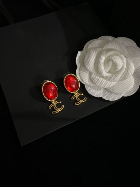 2020 new luxury fashion design new glass earrings red glass oval design earrings, Golden;silver
2020 new luxury fashion design new glass earrings red glass oval design earrings, Golden;silver