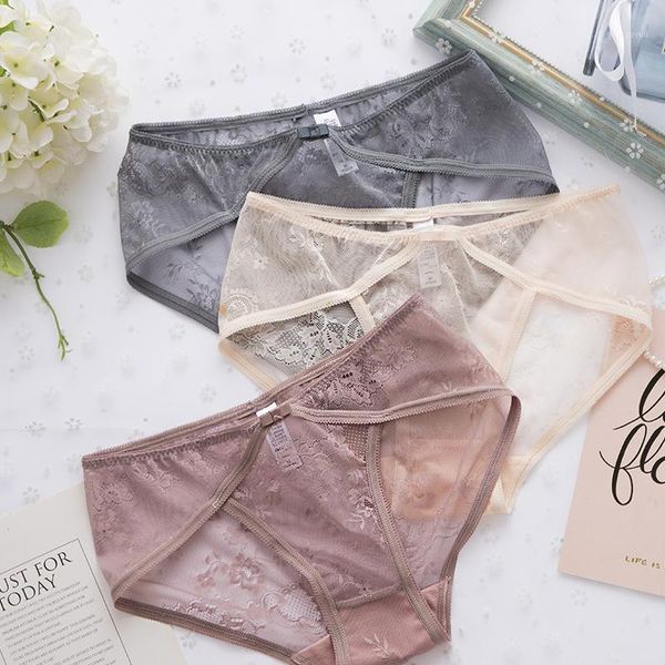 women's panties traceless lace underwear solid color breathable female underpants 2020 new skin-friendly ladies briefs1, Black;pink
women's panties traceless lace underwear solid color breathable female underpants 2020 new skin-friendly ladies briefs1, Black;pink