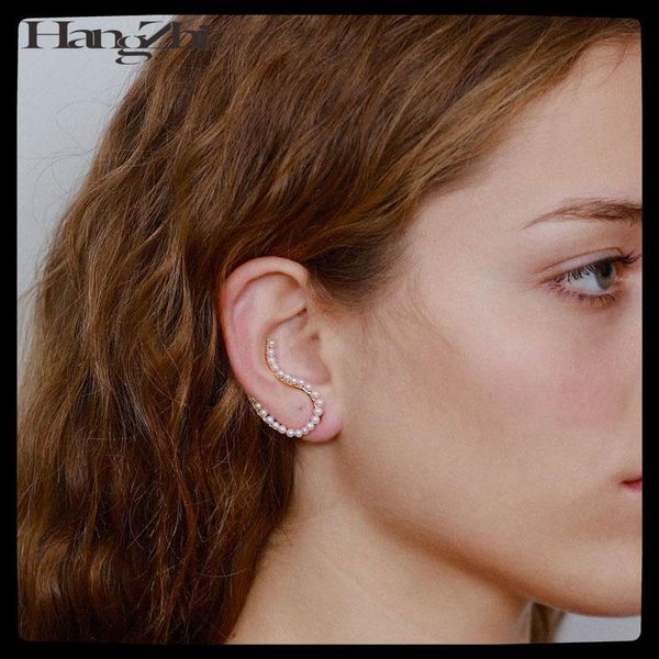 hangzhi 2021 new s925 earrings retro elegant u-shaped pearl fashion stud earrings for women men girls party jewelry, Golden;silver
hangzhi 2021 new s925 earrings retro elegant u-shaped pearl fashion stud earrings for women men girls party jewelry, Golden;silver