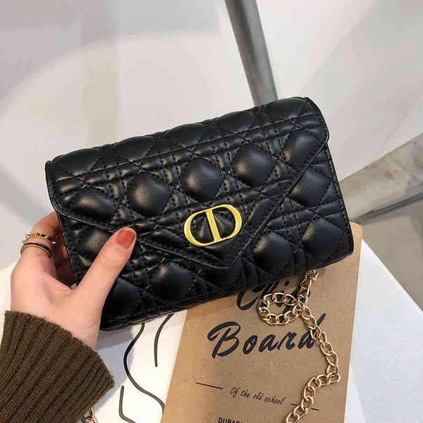 2022 factory wholesale high sense fashion women's single shoulder messenger bag lingge bag fashionable and versatile small square
2022 factory wholesale high sense fashion women's single shoulder messenger bag lingge bag fashionable and versatile small square