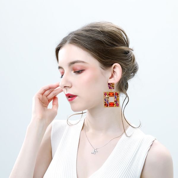 new design square metal colorful crystal dangle drop earrings high-quality fashion glass pendant jewelry accessories for women, Golden;silver
new design square metal colorful crystal dangle drop earrings high-quality fashion glass pendant jewelry accessories for women, Golden;silver