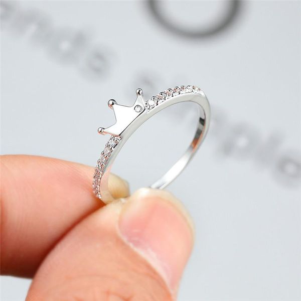 dainty female white crystal stone ring charm zircon silver color wedding rings for women cute crown thin engagement ring, Slivery;golden
dainty female white crystal stone ring charm zircon silver color wedding rings for women cute crown thin engagement ring, Slivery;golden
